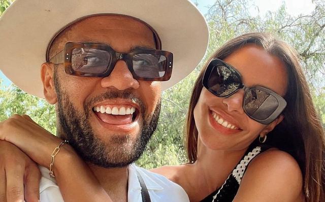 华体会官网-阿尔维斯承认发生关系 为保他 妻子同意暂不离婚